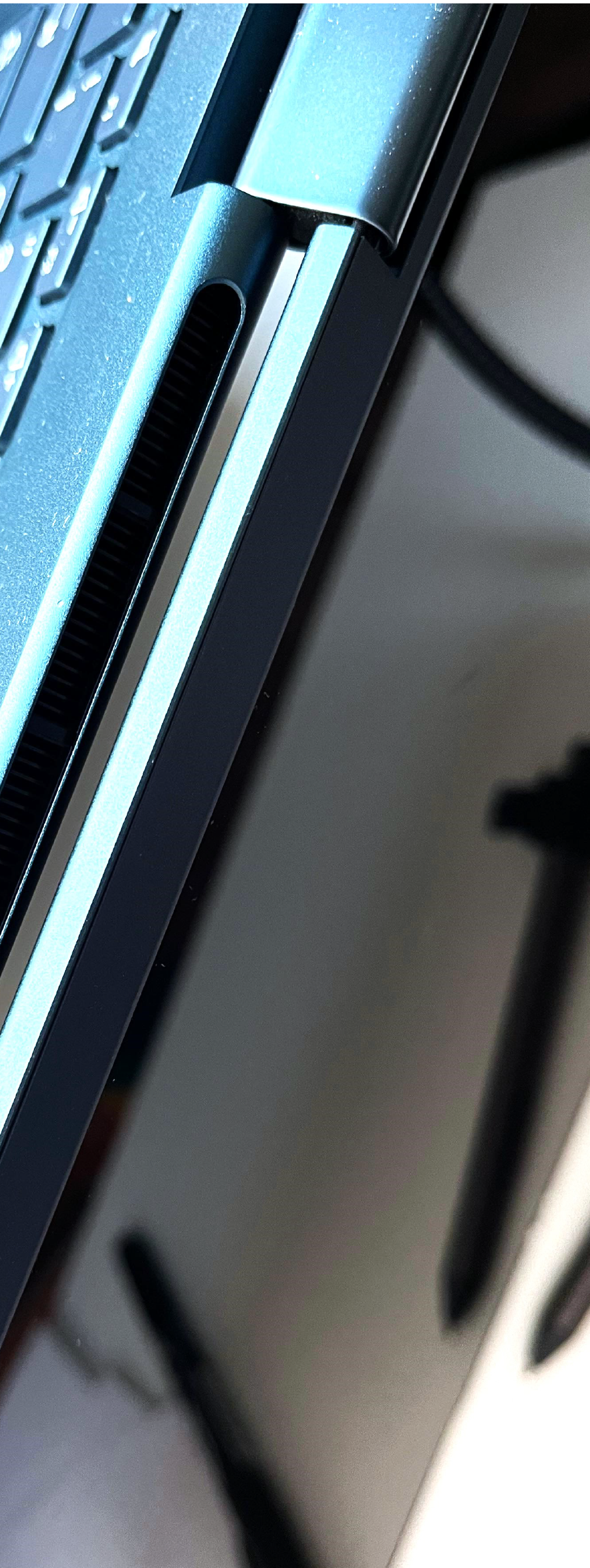 thewedesign Bild von Lenovo Yoga Laptop