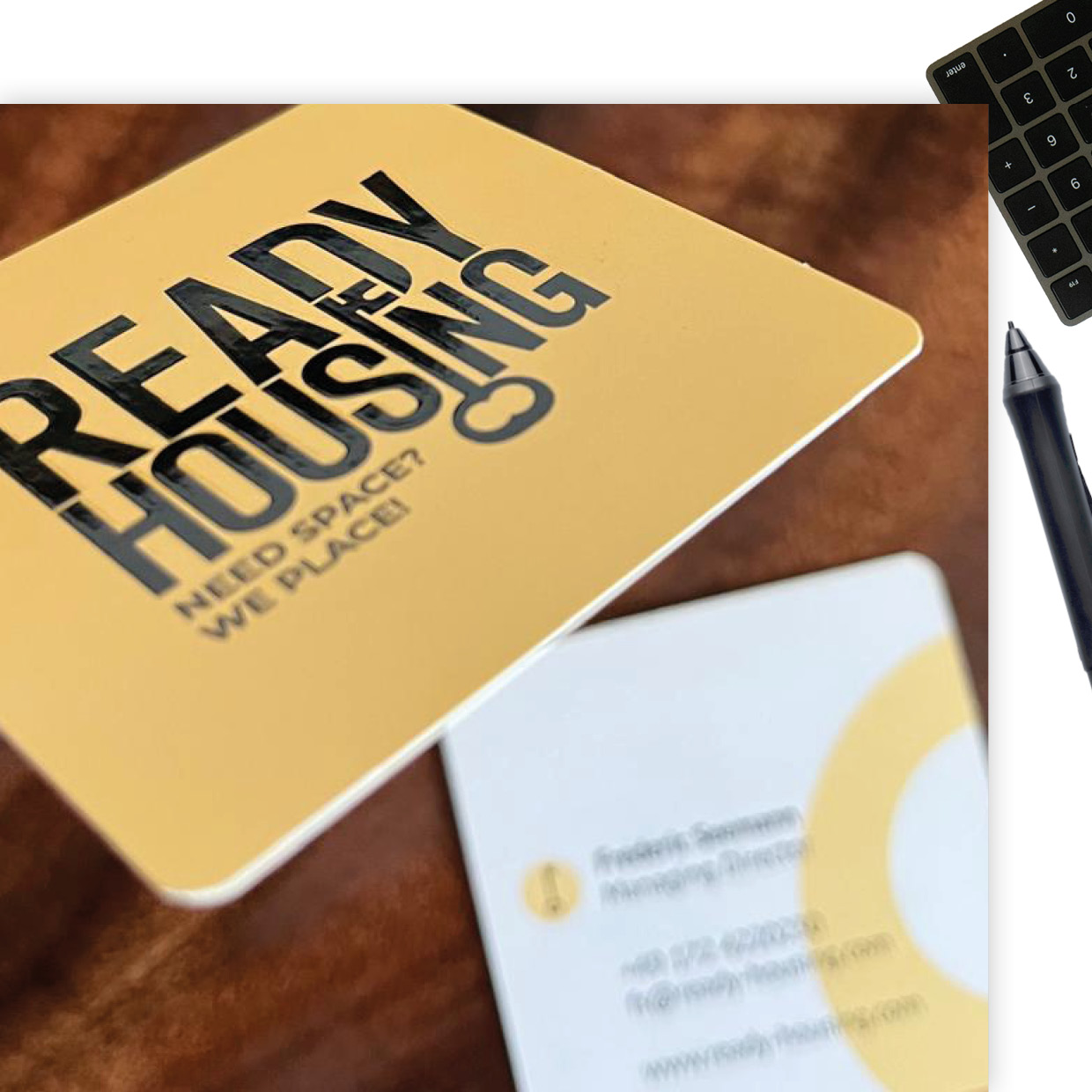 thewedesign Portfolio Bild Print Design Visitenkarten ReadyHousing